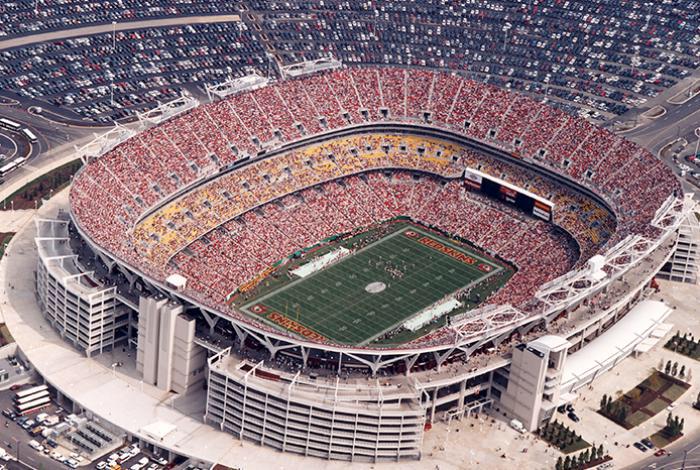 NFLBrackets_CFB's tweet photo. 🔷 Best Stadium 🔷

Round Of 32

RT- Century Link Stadium 

Fav- FedEx Stadium http://t.co/W3FNBvtJ4B