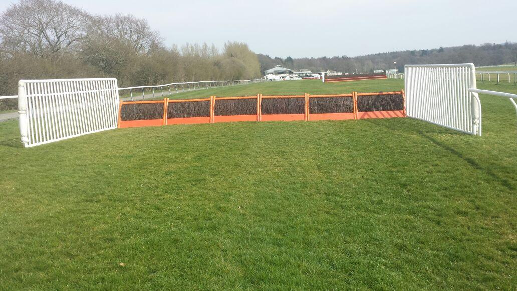 PerthRacecourse's tweet photo. That's a fence with hurdles, just ready for a galloping of hooves thundering down the track! 9 days! #perthraces15 http://t.co/kT9JvQIGhO