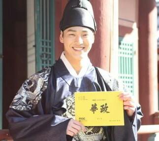 fantagiogroup's tweet photo. 드디어 오늘 10시~! 어린 광해 역의 이태환이 출연하는 MBC 월화특별기획 '화정'이 첫 방송됩니다! 잊지말고 채널고정하세요~:) http://t.co/lc6QKV5f5O