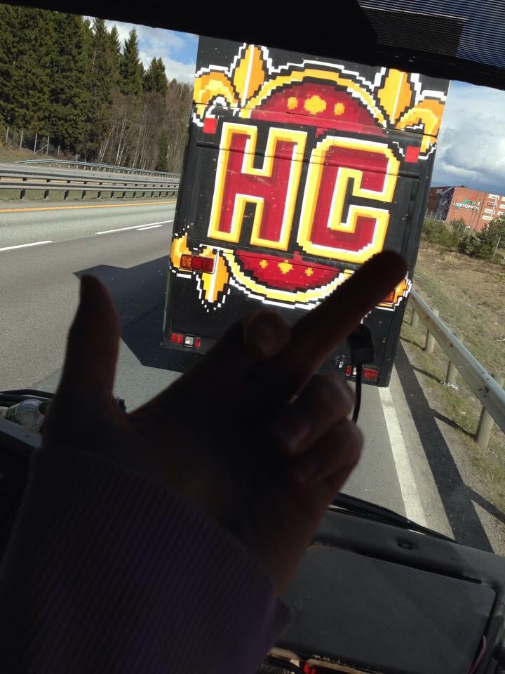 Compton2k15's tweet image. Takker HC for pallplasshjelp for eksteriør på LT, om vi ikke er velkommen hos dere, er dere hos oss ;) #motorstopp