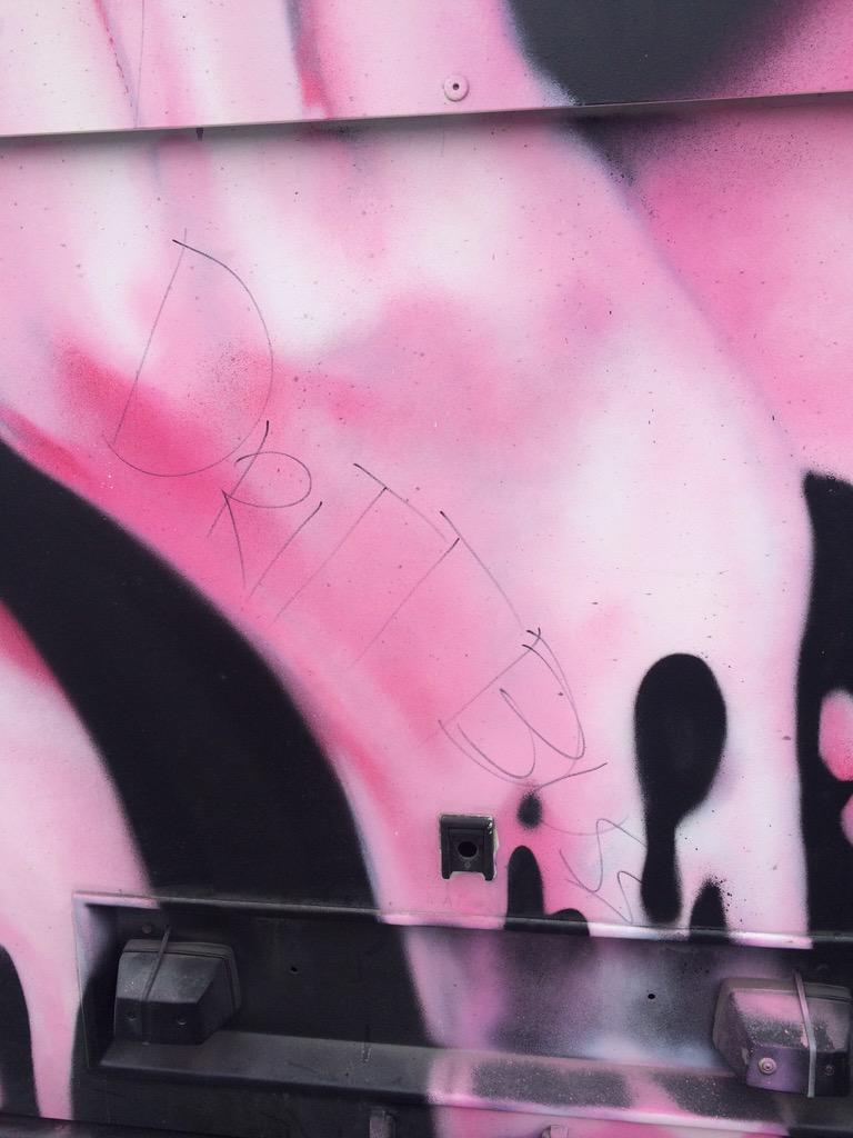 Compton2k15's tweet image. Takker HC for pallplasshjelp for eksteriør på LT, om vi ikke er velkommen hos dere, er dere hos oss ;) #motorstopp