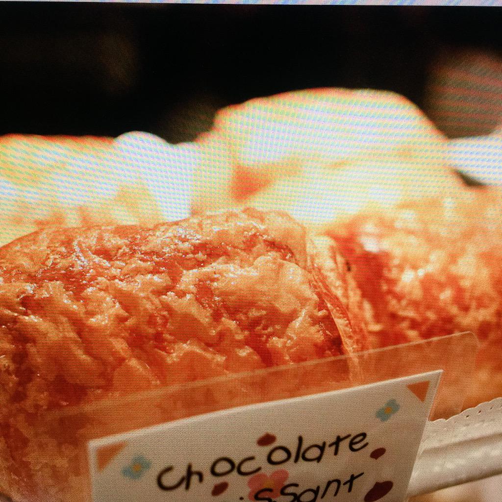 ctmuffinBK's tweet photo. Freshly baked buttery croissants, paired with a great cup of coffee. 
The little things in life. http://t.co/m9BxLJKVJ4