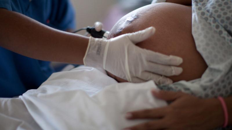 CTVNews's tweet photo. Recent closures of rural maternity wards are putting expectant mothers at risk: report http://t.co/QHzw7aebIU http://t.co/DYlECrryj1