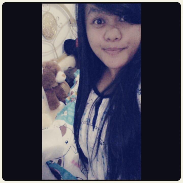 Enna_jw's tweet photo. Sebelum tidur ✌👧🌷 http://t.co/ZAyM27CQvP
