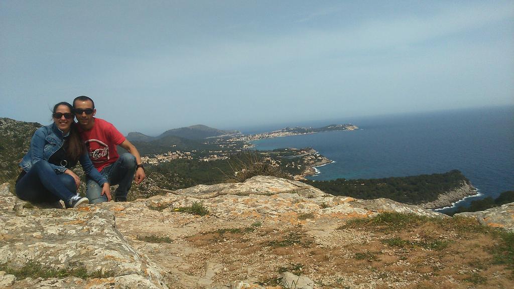 certu69's tweet photo. Hayy dios mio,fin de semana inolvidable en mallorca con mi niña @Mariajo755 Eres la chica mas especial qe existe http://t.co/nCyNH3hQTA