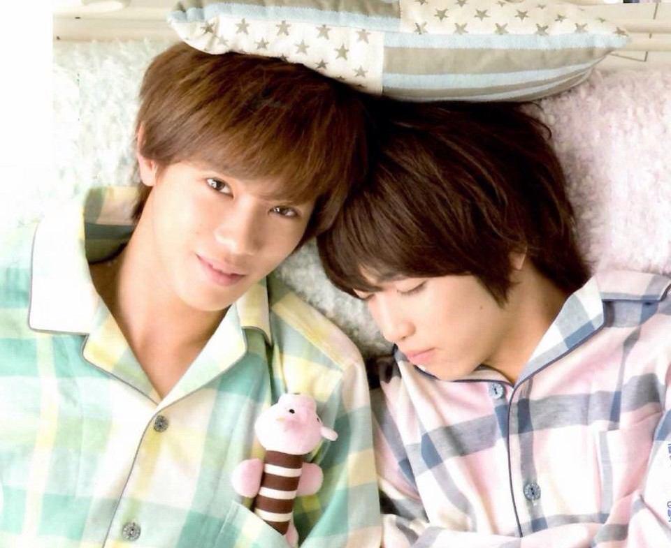 GenIwahashi's tweet photo. 頭痛いから寝よ。

おやげん http://t.co/AcAJvPo5AT