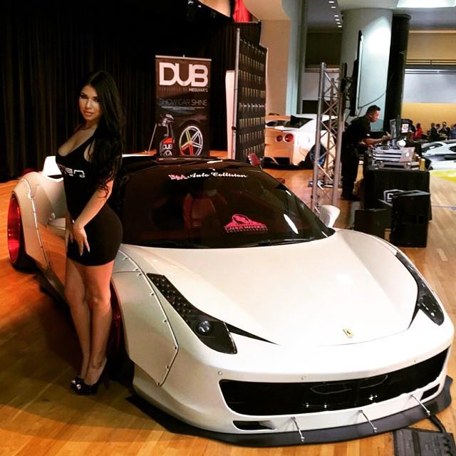 OnlyFerrariPics's tweet photo. Javit Center #DuBShow #JavitCenter #CandyMansionEntertainment #CandyMansion #56Enterprise #S4K #BmAutoCollision #BM… http://t.co/MUu03wMbTB