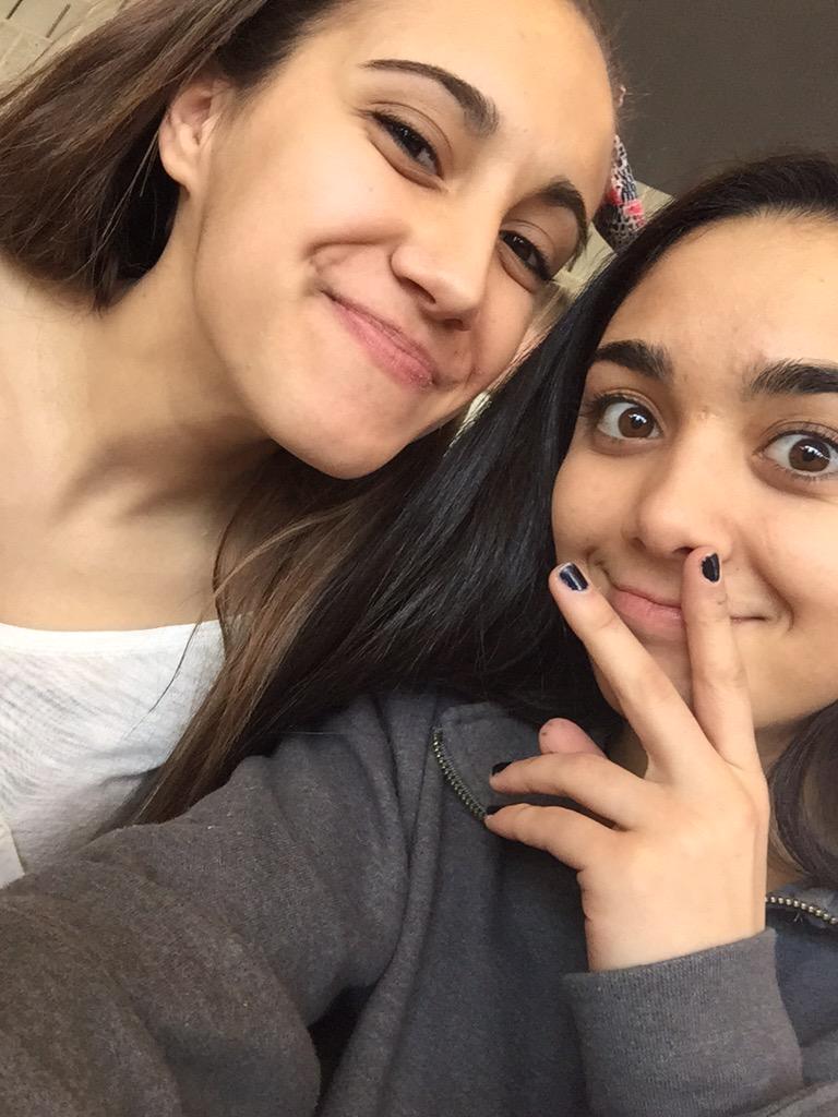 alexacas21's tweet photo. since sony didn't like the first one #hbd #sameposes http://t.co/vvIz7ac0cr