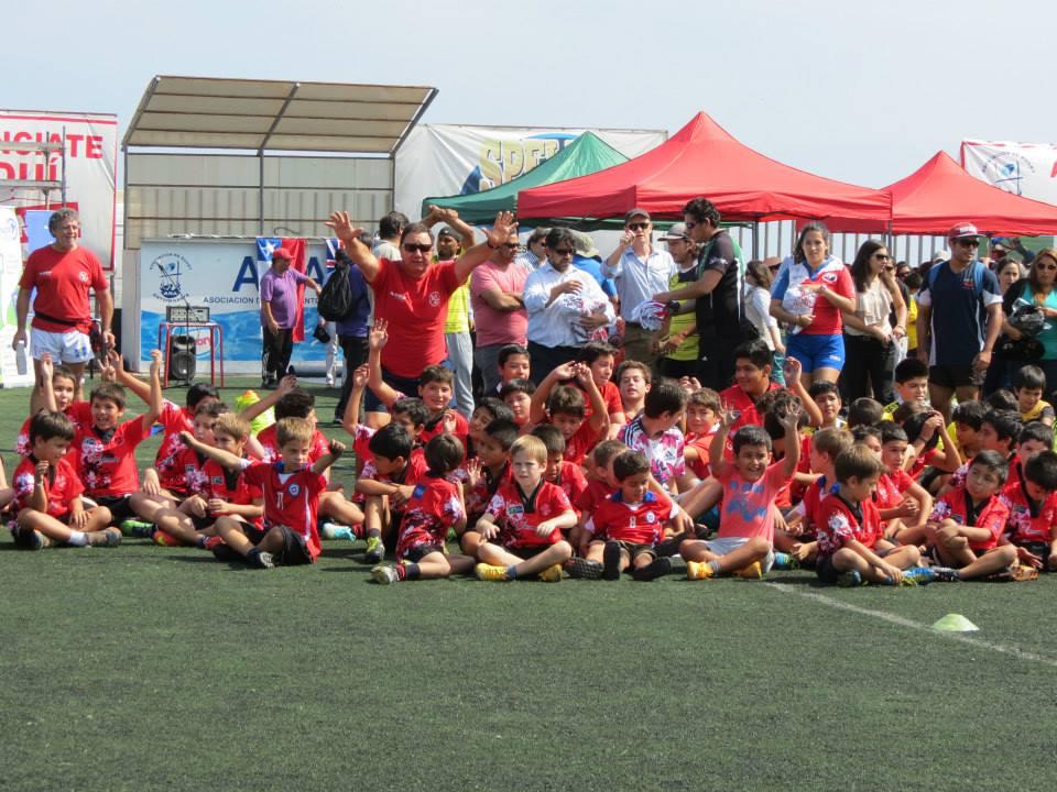 AntapacayClub's tweet photo. Gran Participacion Antapaqueña en Clinica de Rugby Dictada por Feruchi y auspiciada por Embajada de Australia!!!! http://t.co/ttrpp7ZS39