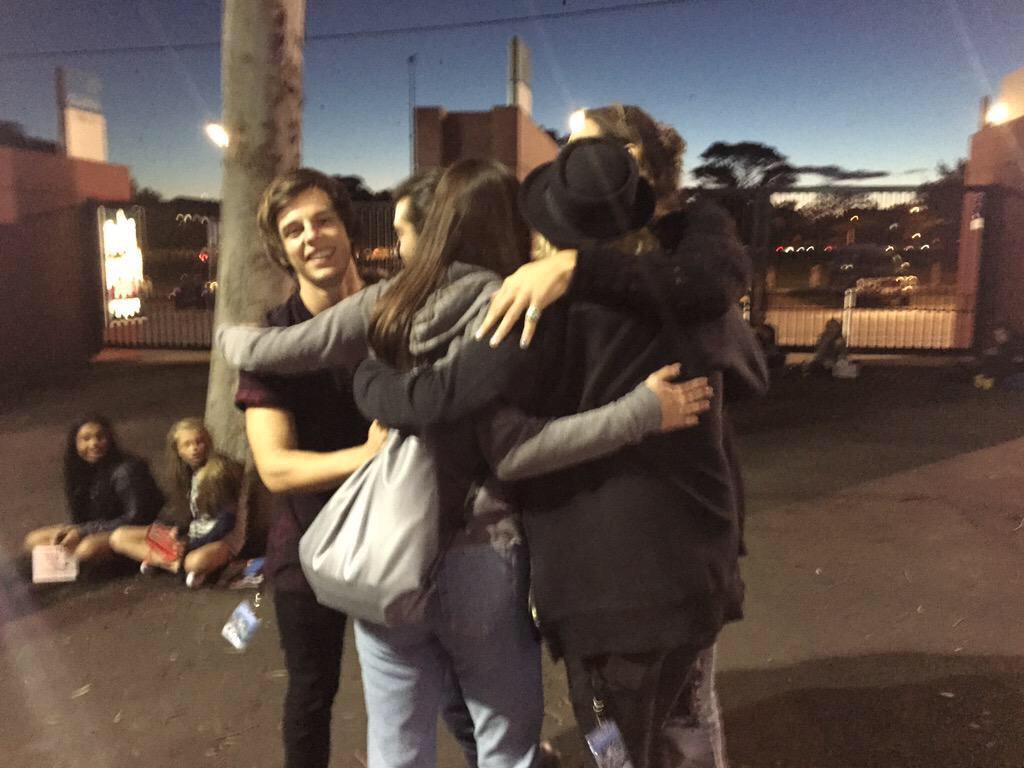 LittleSeaOnline's tweet photo. @LittleSea meeting fans outside at @thisisamplify in Sydney! ⚓️ http://t.co/HyfNR1r6CL