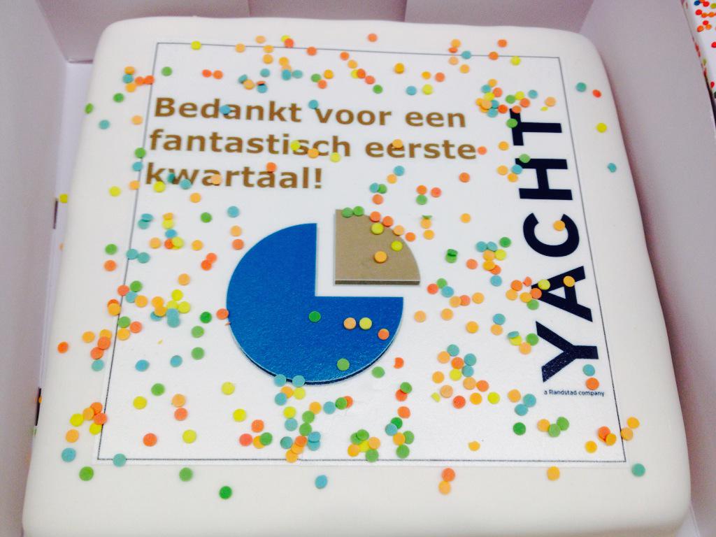 Michelle_Pronk's tweet photo. Taart! Voor een fantastisch eerste kwartaal! @YachtNL http://t.co/9pxcmSz5zK