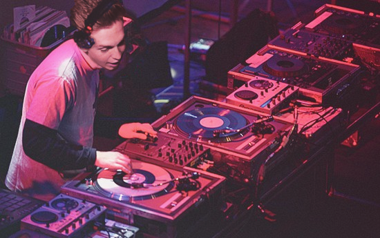 LoHDesign's tweet photo. Can't get enough of DJ Weller at the moment!! @joe_weller_ http://t.co/3jjdYQZN1e