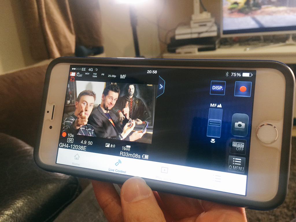 thesffn's tweet photo. The #thoughtsonthrones shoot has started! With guest CJ from @twogeekyguys #GoTAtlantic http://t.co/HPR1un0izu