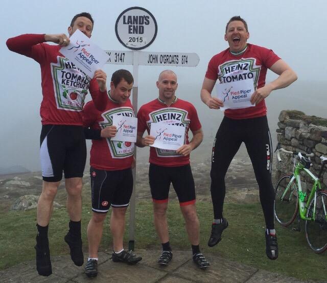 We love these guys @sfccatering @rcfglevum <a href="/jon_crisp/">Jon Crisp</a> <a href="/GreenDean83/">Dean Artus</a> <a href="/QuickbarLtd/">Quickbar</a> #dayone #its4thekids <a href="/LandsEnd/">LandsEnd</a> #cycle