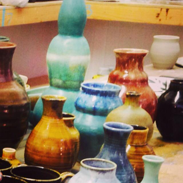 Pottery classes, open studio memberships, clay classes.  Come explore your creative side while working with clay.