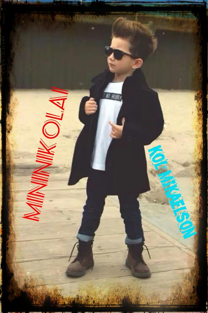 MiniNikolai's tweet image. Your favorite Mikaelson is now a child. 
Stupid witch!
Don't make me mad because I bite.
Help me find my siblings.
RT