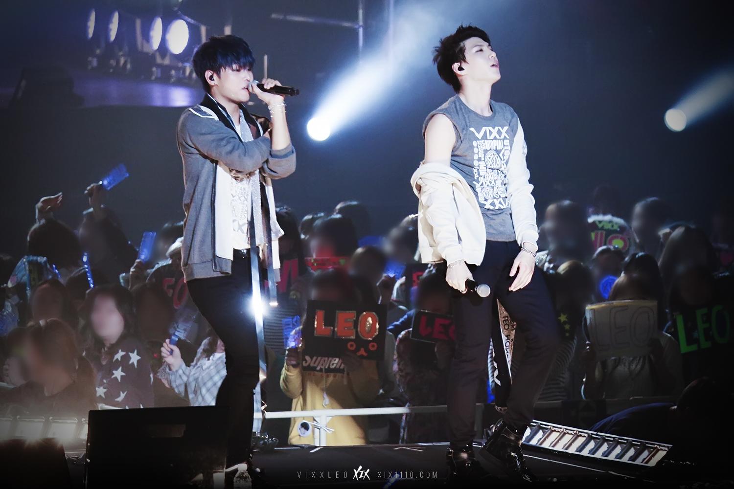 CCfAiIVVIAAsHDp.jpg:large