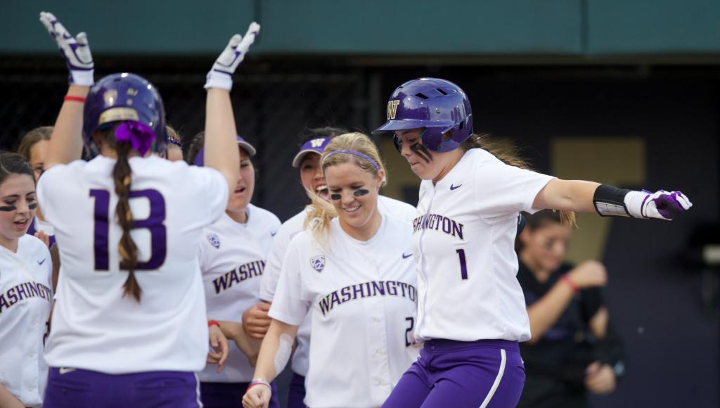 Pac12Network's tweet photo. RT if @UWAthletics' Ali Aguilar is this week's Leader of the Pac! #GoDawgs #Leader3 http://t.co/NVDSrbbm8t