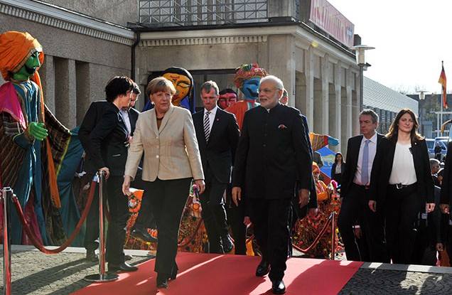 DevrajLakhani's tweet photo. We Proud to have PM like Modiji whose motto is " India First" http://t.co/MhiZkxUhrK