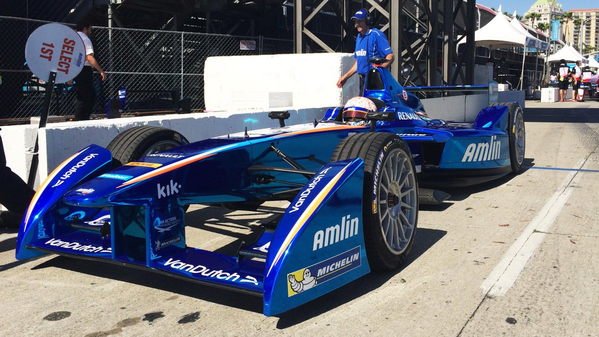 AmlinAndrettiJP's tweet photo. Salvador Duran - Long Beach ePrix 2015. #LongBeachePrix #FormulaE @1SDuran http://t.co/9HKyI2v8KW