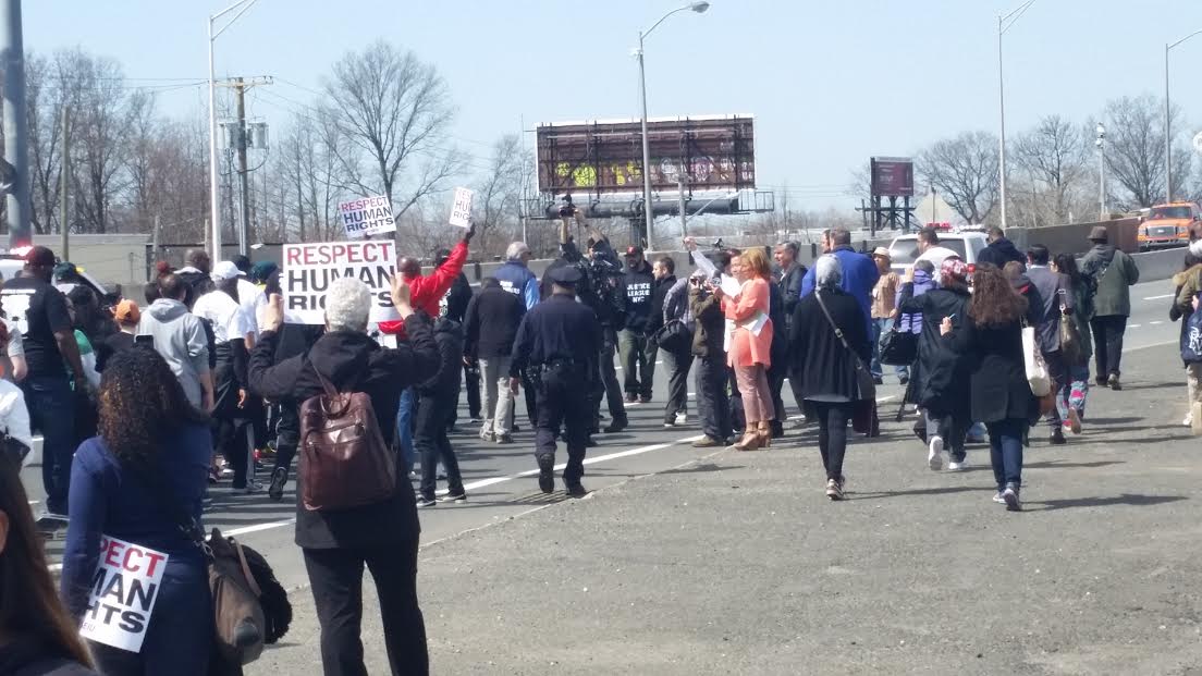freedomgirl2011's tweet photo. #March2Justice kicked off this morning, 250 miles from NYC to DC, first stop #Newark! #WhyWeMarch @NYjusticeleague http://t.co/jhuFKiN71p