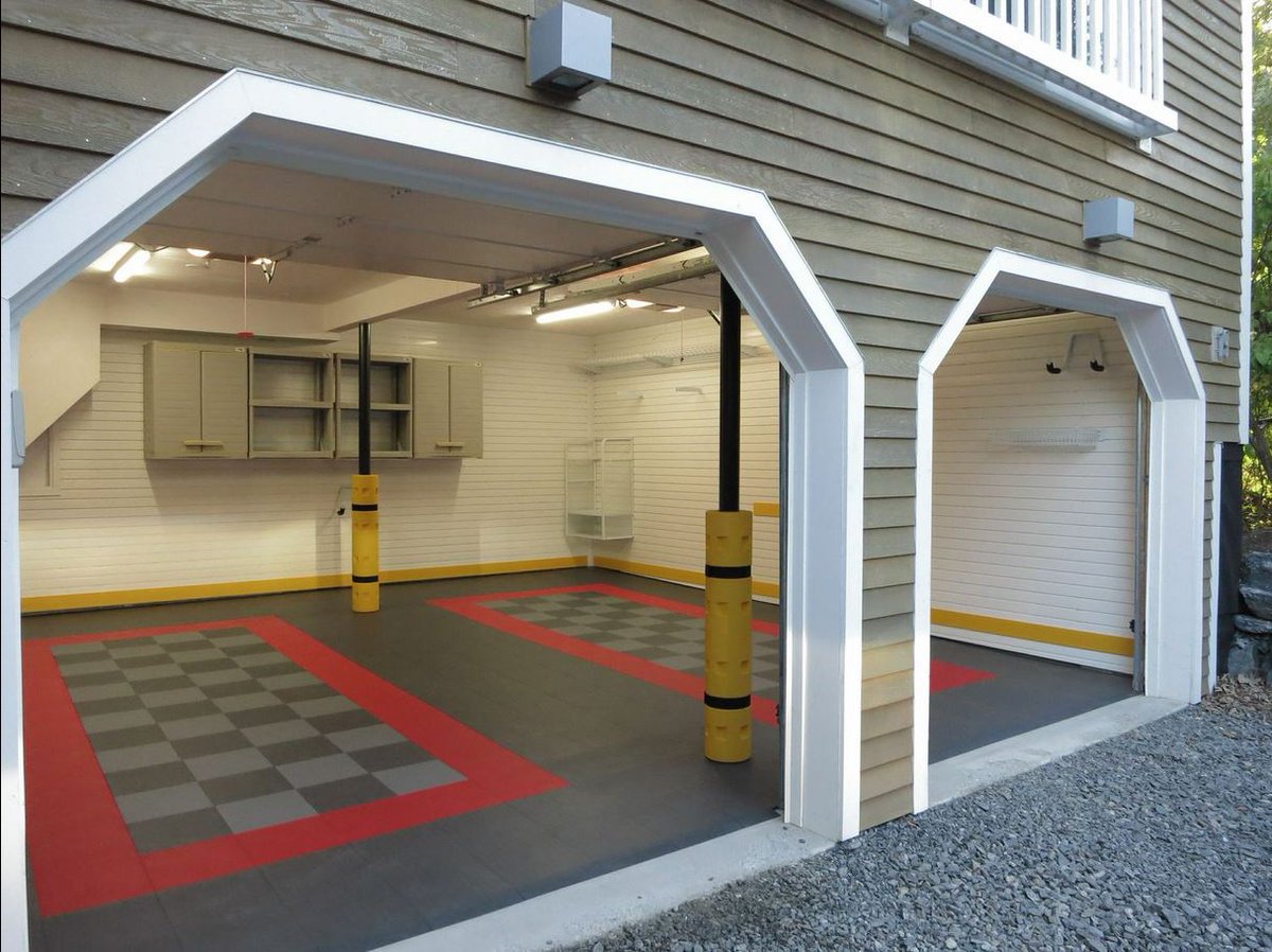 Favorite if you wish you had a #twocargarage that looks like this! #GarageOrganization