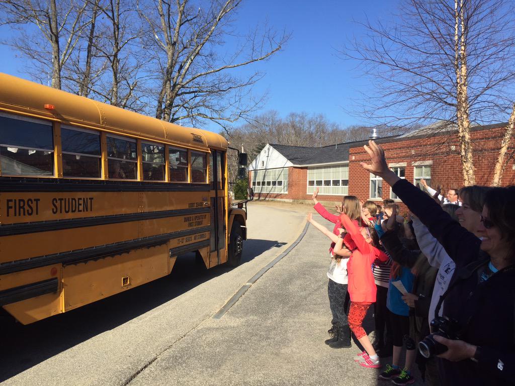 beckyruel's tweet photo. Waving goodbye to our #KES 5th graders as they head to #sargentcamp this week! http://t.co/R7BFYc3zKb