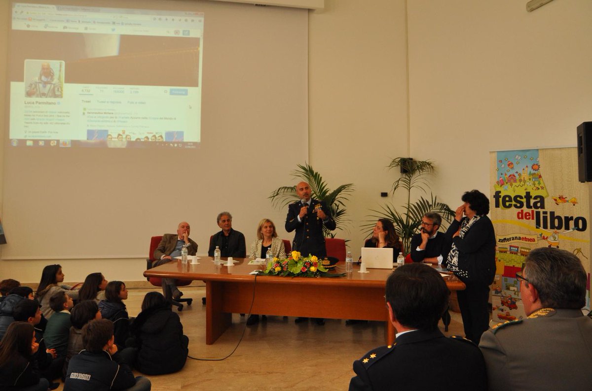 CD_Zafferana's tweet photo. @astro_luca Da Zafferana Etnea salutiamo il Maggiore Parmitano unitamente a @ESA_Italia e @ASI_spazio http://t.co/A9dQRxXefw