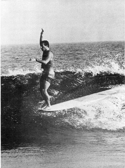 DanDedom1's tweet photo. @Weaselington hangin ten? http://t.co/poRXLghXGW