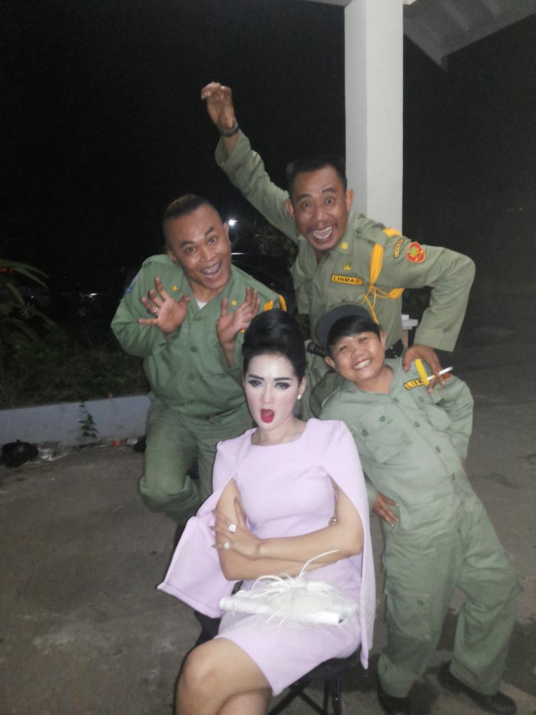 elsayudi's tweet photo. Kampung kw kesayangan kitee.... http://t.co/Cz3883GNxO