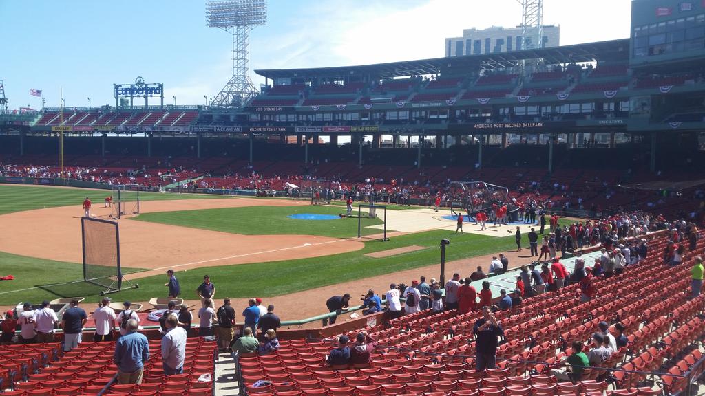 Jstadtle's tweet image. Enjoying the Nationals take BP.Looking forward to a curly W today. @Nationals  #adventure #baseball#travel@GoRoarzer