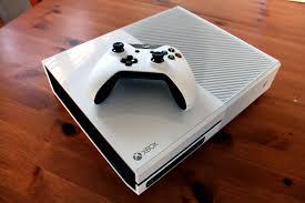 Gamer12198's tweet photo. Giveaway time 

1) follow me @VisuaIIy and @Novagaming10 

2) rt to enter

3) say "done"

4) ends at 120 rt's http://t.co/TZijNKRvPB