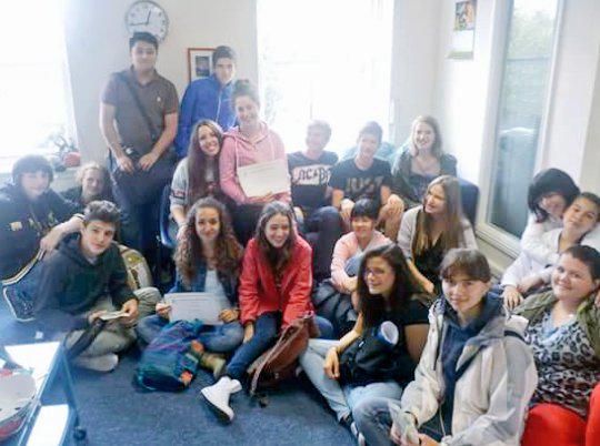 YaizaTorre's tweet photo. Ireland'2014 #YourEnglishSchool crazy summer with nice people from many different places http://t.co/RLCZARd3Fo