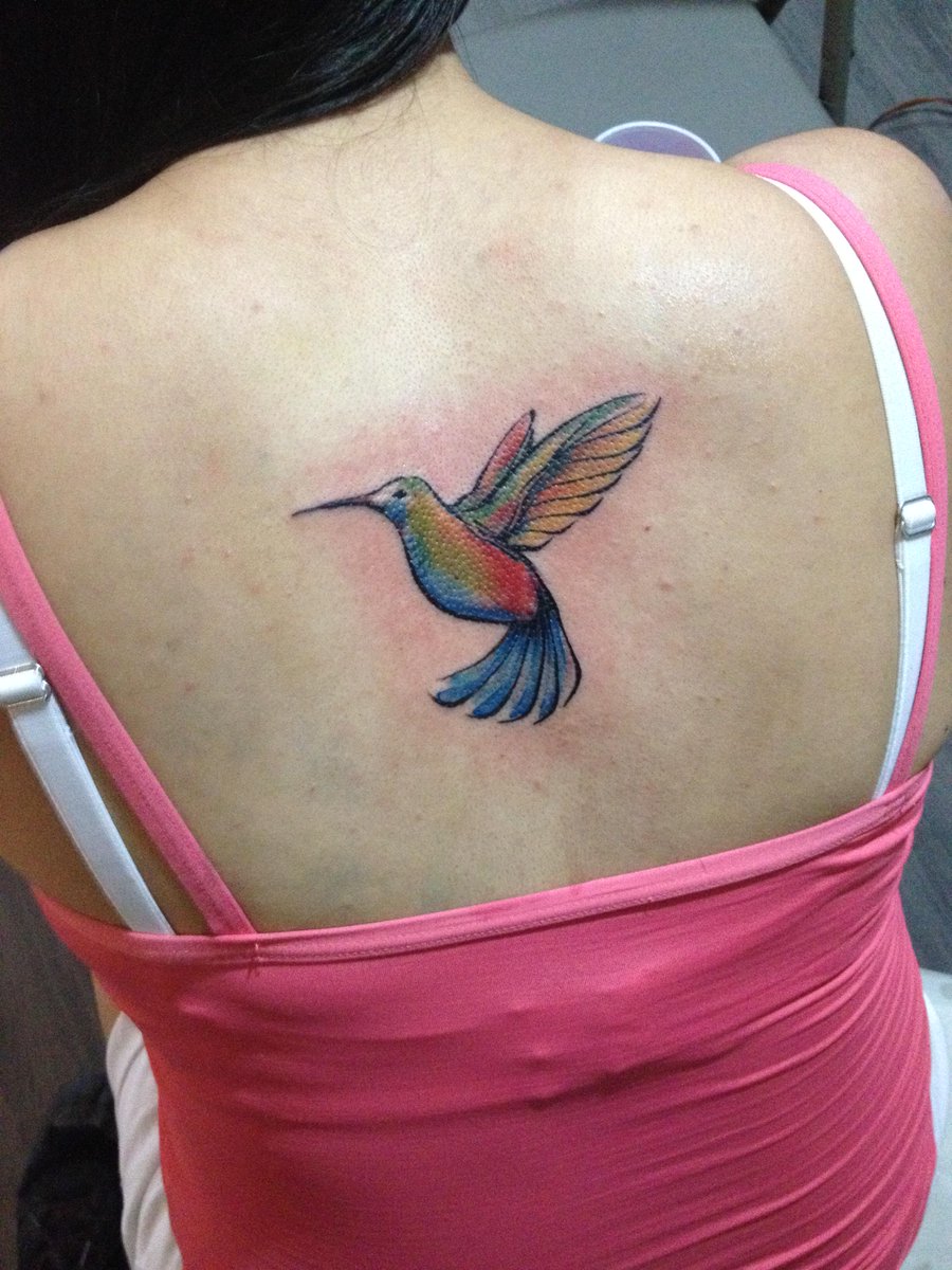 RevolverTa2's tweet photo. Rojito e hinchadito pero ya acabamos el colibri! Gracias TXarly! http://t.co/bC2lMHbI2O