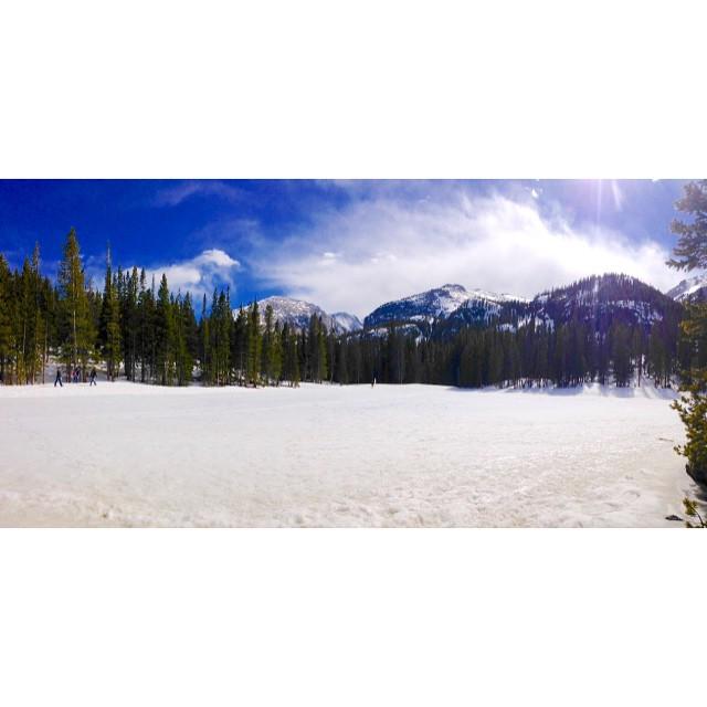 NatlParksPhotos's tweet photo. Lunch view from Saturday's #hike. #latergram #rmnp #nationalparks #estespark #colorado #colorfulcolorado #aprilshow… http://t.co/jK4lXRSUyx