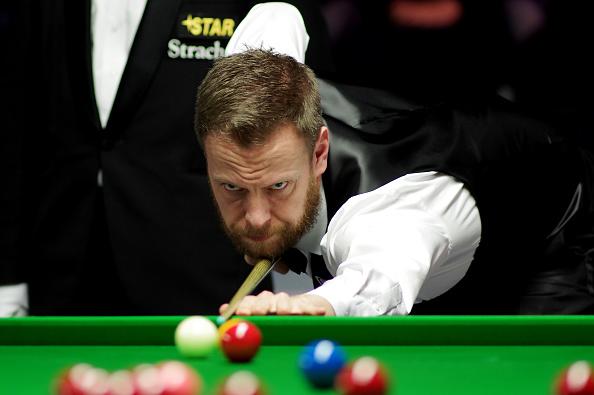 Live Snooker on Twitter: "RESULT: Robin Hull edges closer to back ...