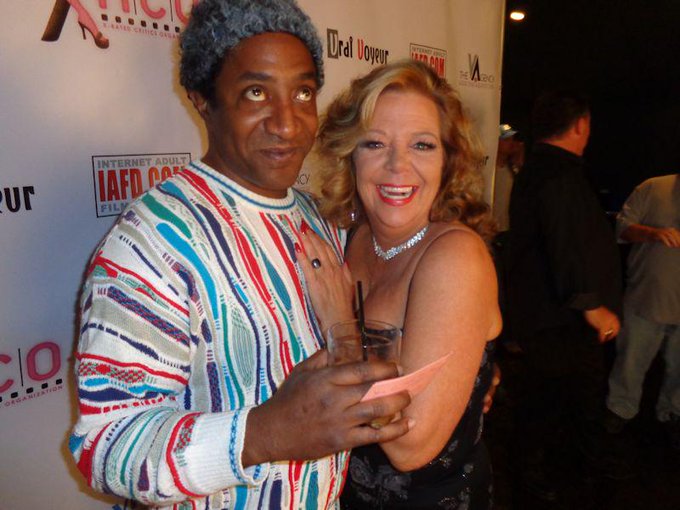 "@KarenSummerxxx: Old friends &amp; new 1s... @KinkyGaga TonyMontana Thomas Ward, comedian Jim Dawson fellow<a class="tags" target="_blank" title="On Twitter" href="/?out=eyJ0eXAiOiJKV1QiLCJhbGciOiJIUzUxMiJ9.eyJpYXQiOjE3MjI3MzE2OTYsImlzcyI6InR3cG9ybnN0YXJzLmNvbSIsIm5iZiI6MTcyMjczMTY5NiwiZXhwIjoxNzU0MjY3Njk2LCJyZWRpcmVjdF91cmwiOiJodHRwczovL3R3aXR0ZXIuY29tL0thcmVuU3VtbWVyeHh4In0.rNlOUVxNXqk6bIs8bQOBGgDvYsLE3Jk_DsrBgzz6zrT_KgI2gmJ50vAA1npz7BC0IgNPVJ5Xt1Kchc9eGeMUJw">@KarenSummerxxx</a><a class="tags" href="/tag/kinkygaga">@kinkygaga</a><a href="/tag/pinupgirl"class="tags"><span>#pinupgirl</span></a><a href="/tag/avnexpo2015"class="tags"><span>#avnexpo2015</span></a><a href="/tag/avnshow"class="tags"><span>#avnshow</span></a>