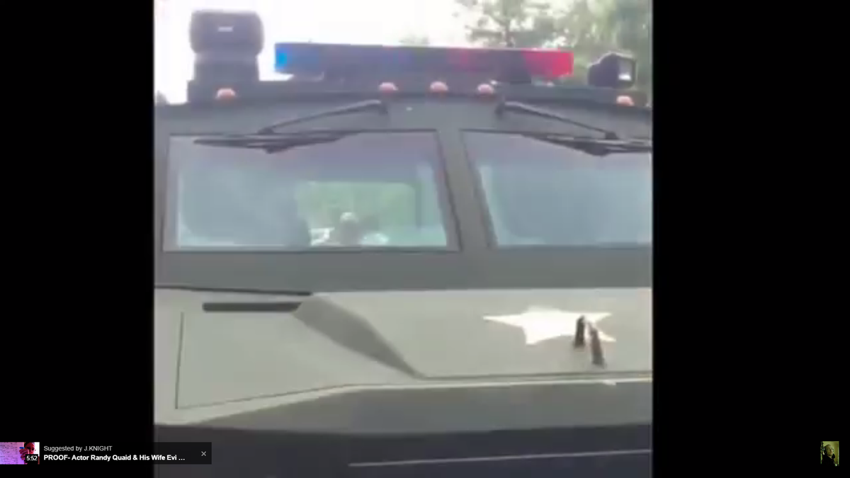 dahboo7's tweet photo. #Florida Police Are Using Military APC to Pull People Over #JadeHelm
https://t.co/bhXjydFRaT #JadeHelm15 #FTP2015 http://t.co/v2a4kWIBpZ