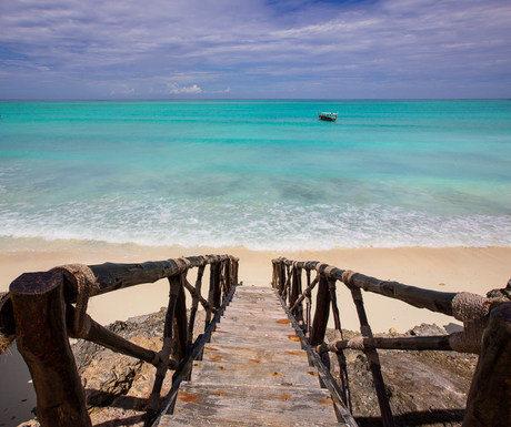 luxurytravel's tweet photo. Photograph of the week: Tropical bliss in Zanzibar  http://t.co/KzkopNbSj1 http://t.co/ZXMSTswIRa