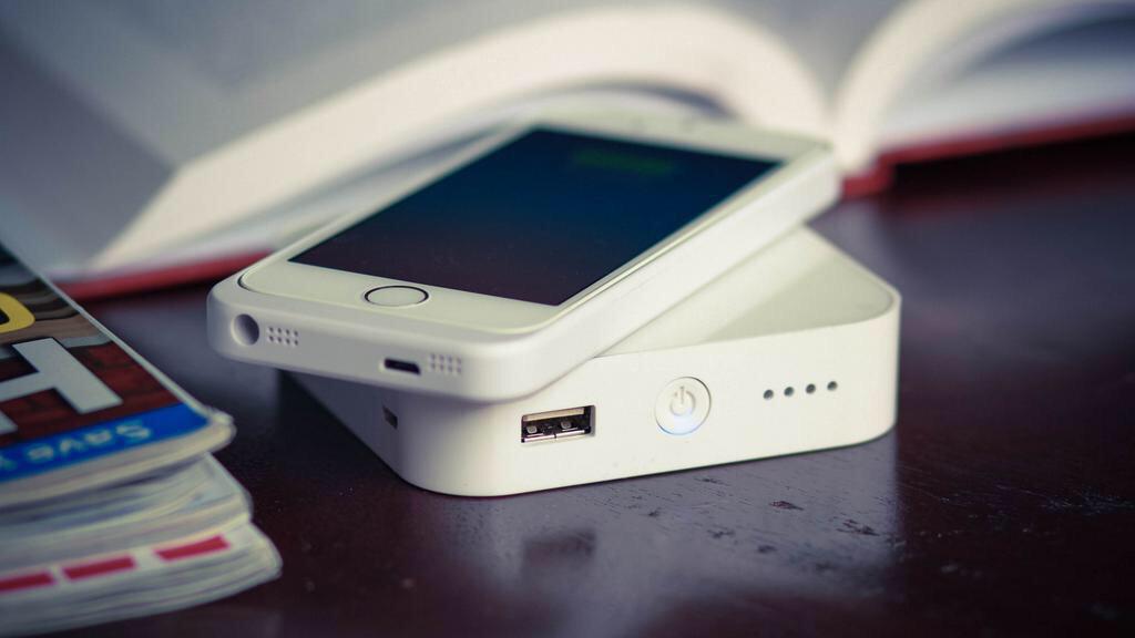 Really cool new #iPhone charger #giveaway to celebrate #DiversabilityLaunch!—enter here: bit.ly/1FCFAPi