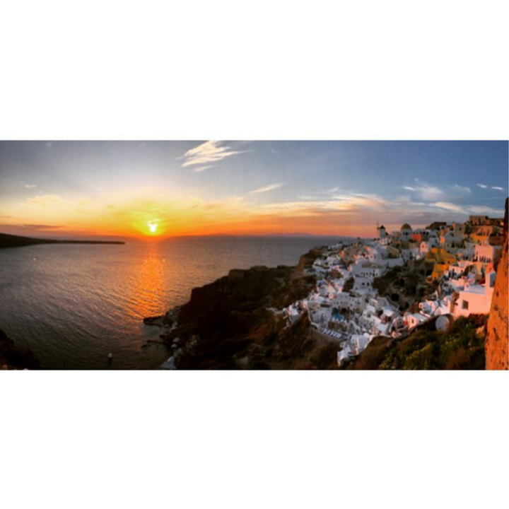 souvenirsmad's tweet photo. #BadgerBreaks Photo Contest winner, first place: @kaylaschmeling! Congratulations! (Photo taken in Santorini, Greece) http://t.co/EEbZEr4Pry
