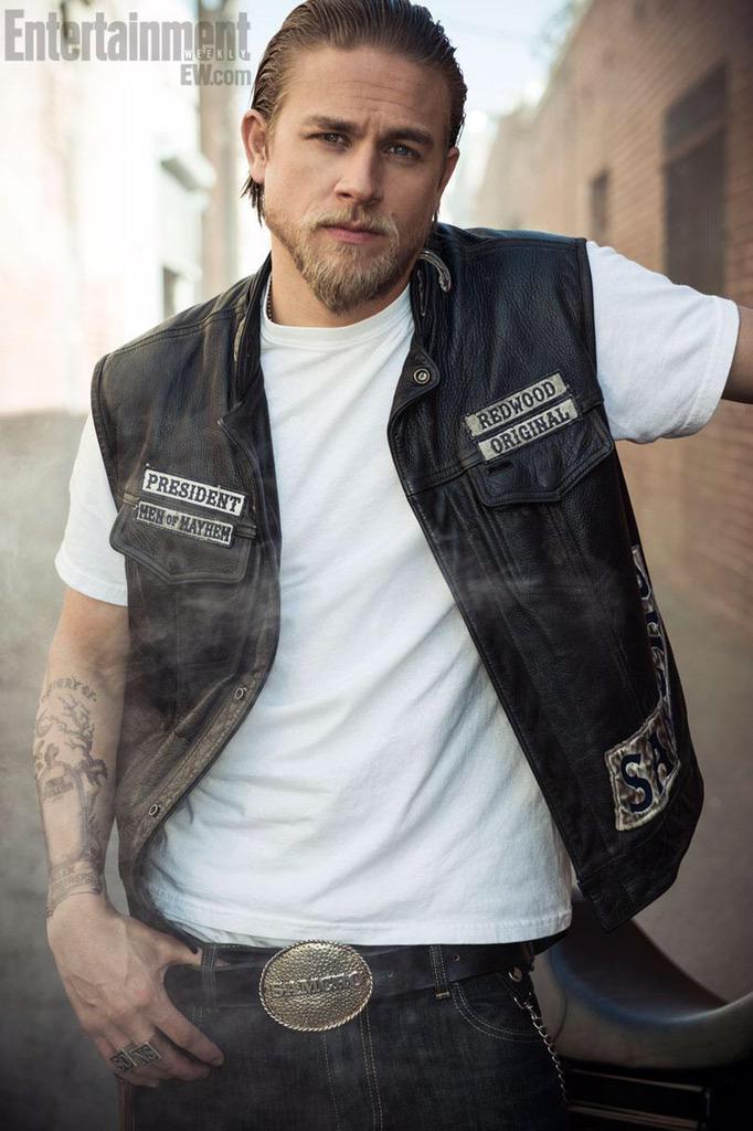 maryf_0411's tweet image. That&apos;s it. I&apos;m starting SOA all over again on netflix. #gotitbad #missingjax