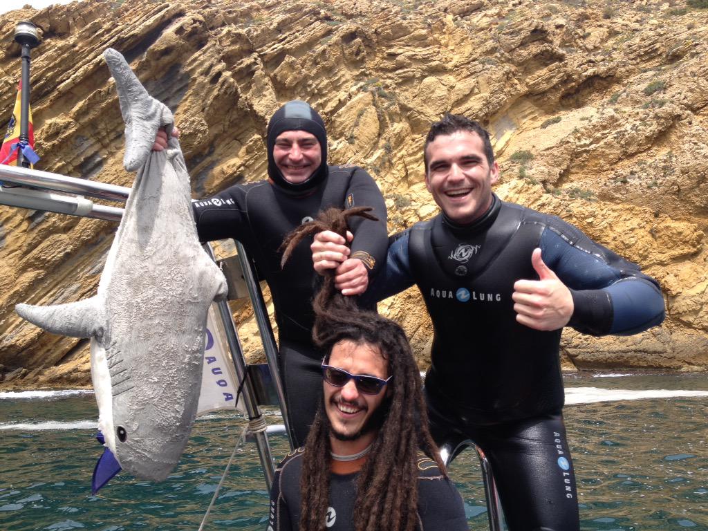 Hammersea's tweet photo. Un buen día de pesca en #hammersea http://t.co/VELPk3KvkE