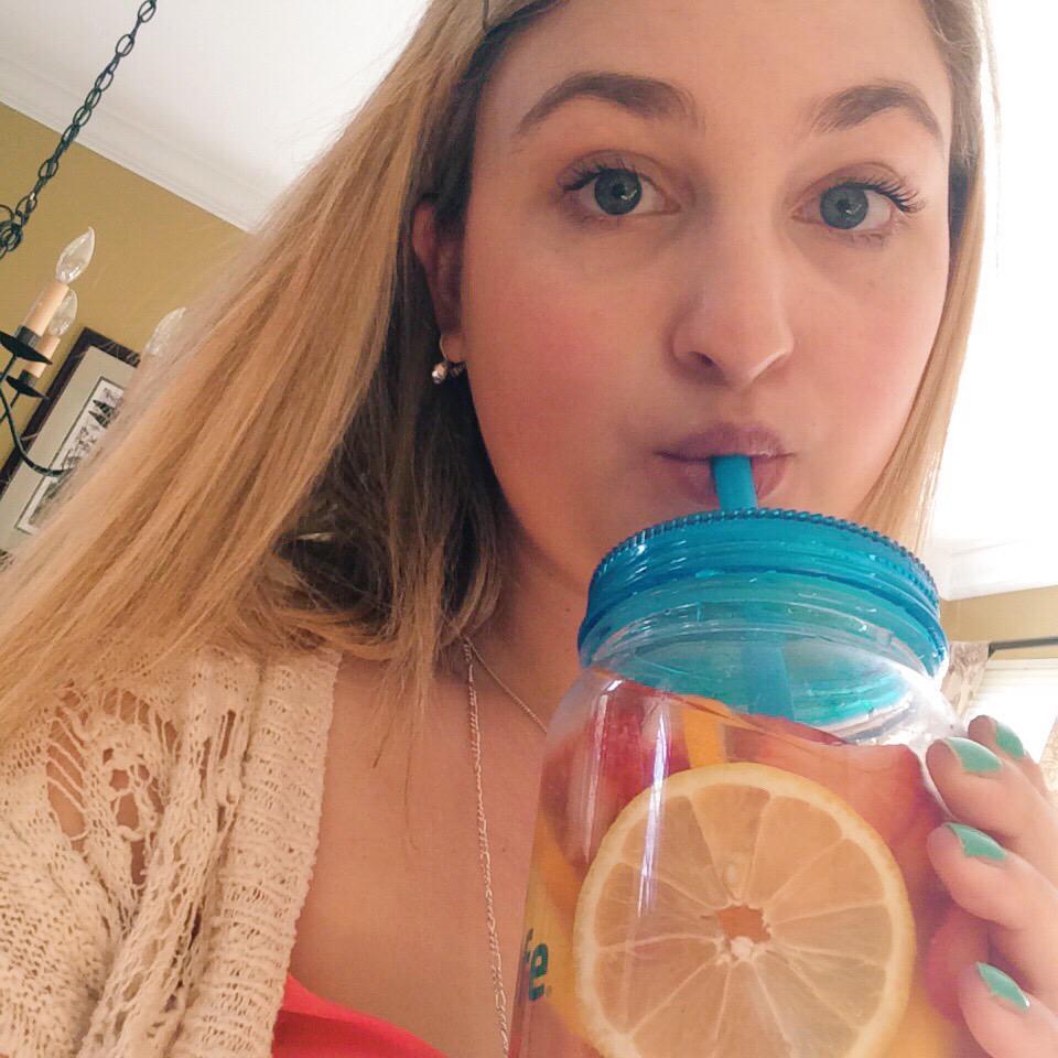 MorgssElizabeth's tweet photo. THIS IS SO GOOD😍 thanks for the new obsession! 🍓🍇🍋🍐🍊
@BethanyMota #SpringWithBeth #MOTAVATORMONDAY ILY BETH
X17 http://t.co/O0OtgVVcrr