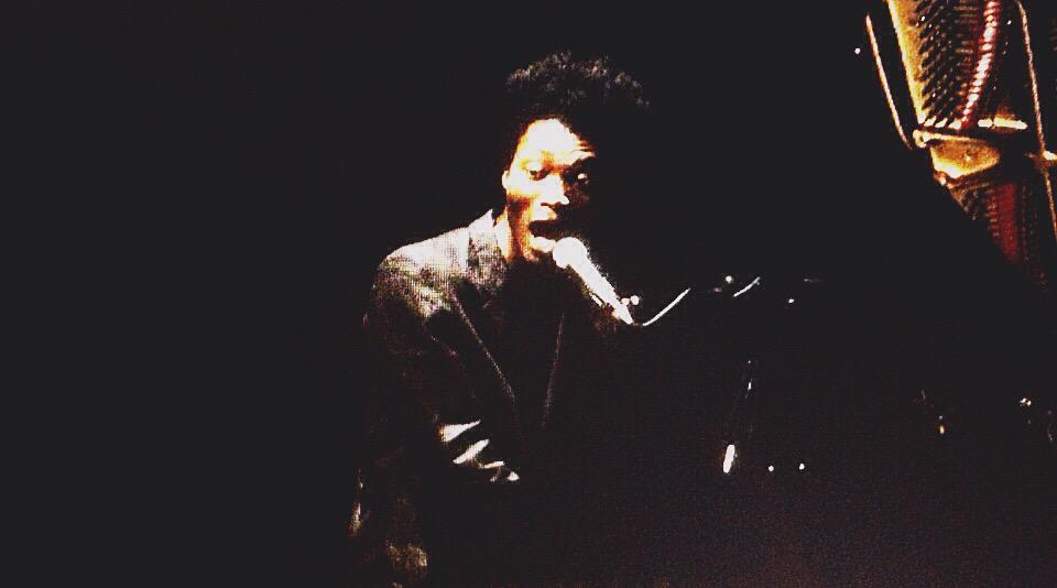 Nightguide's tweet photo. Benjamin Clementine sta infuocando il pubblico dell'@ArenadelSole con la sua calda voce. Grandissimo! http://t.co/5nQcXFRlEH