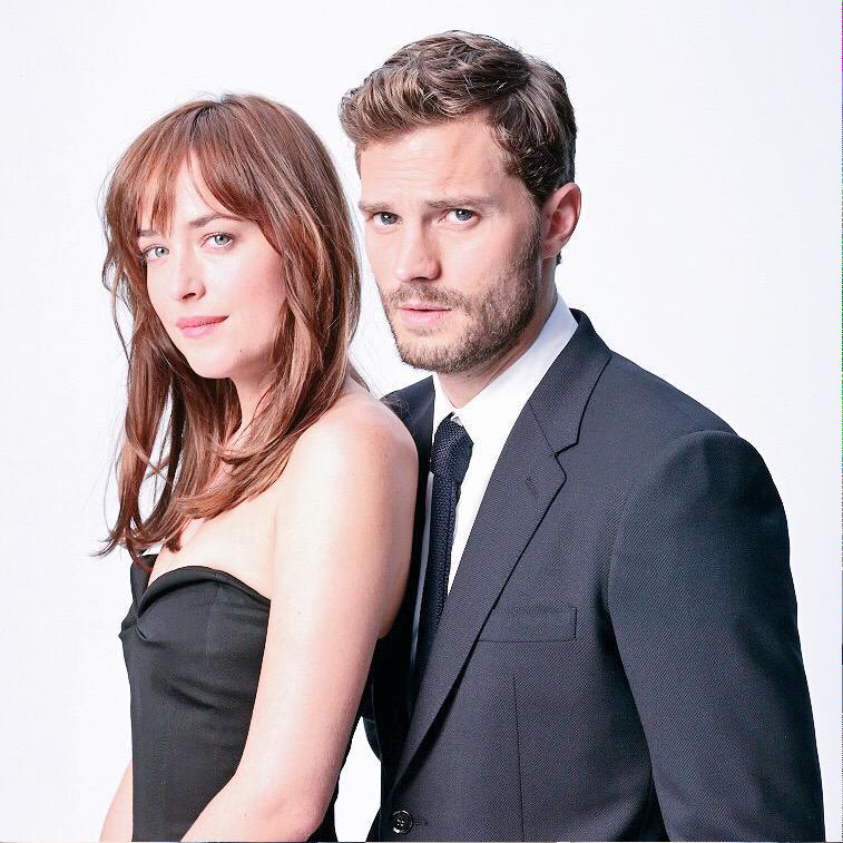 possiblystyles's tweet image. PSA : my small wife has gone missing, she responds to @dakotamcyi nd hot/tiny human ! #findhotkota2k15