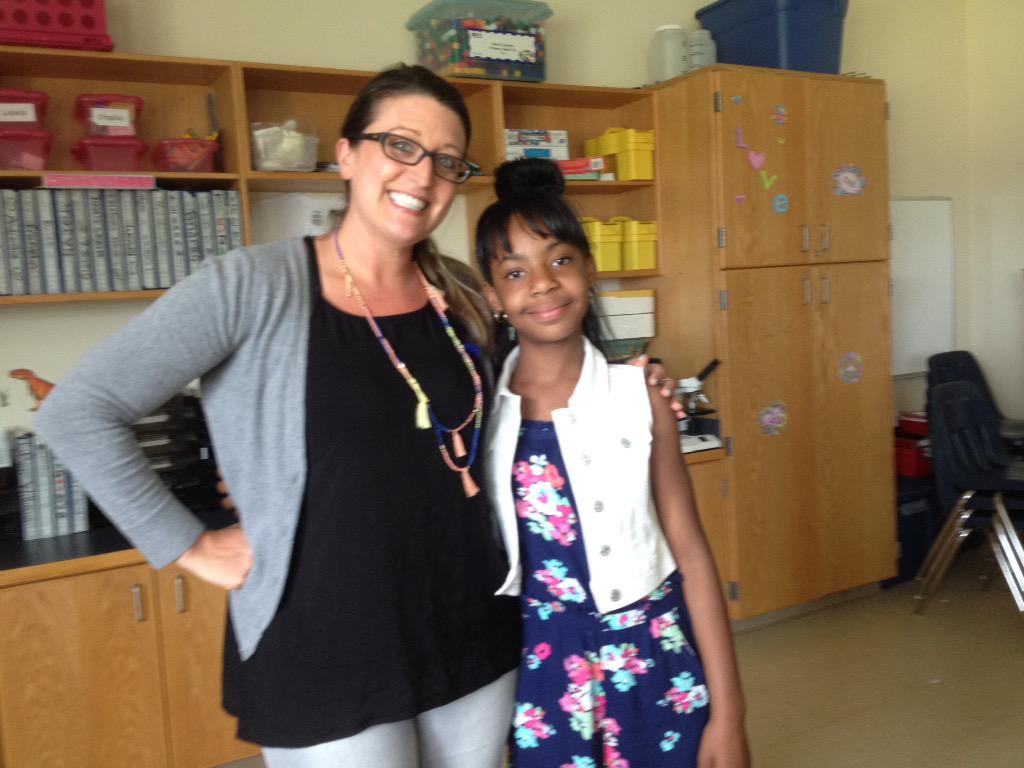 counselingtiger's tweet image. Spending QT with some of my favorite 5th graders! @Sterlingtigers #cmsesc #qualitytime #ilovemyjob #schoolcounseling