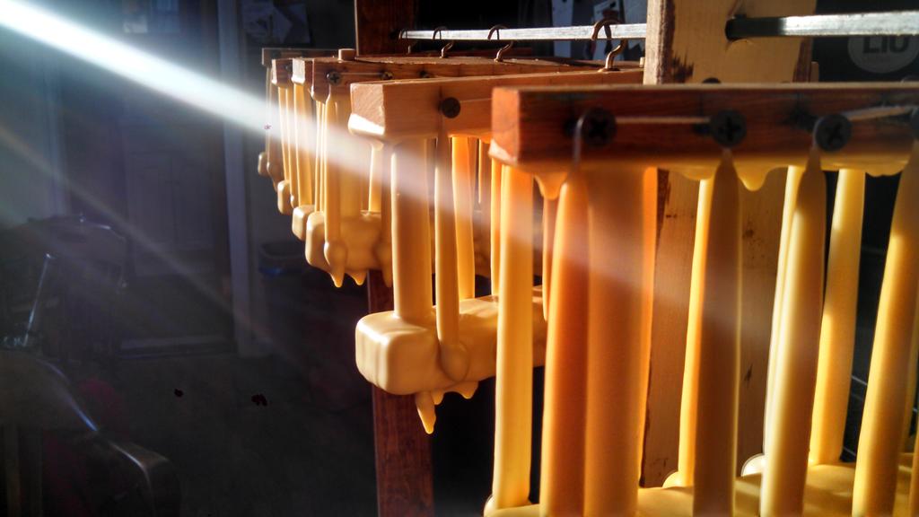 candlestandards's tweet photo. Making a slew of #birthdaycandles to give away on Saturday for #EarthDay2015 @HabanaOutpostBK come visit! http://t.co/t058d0pvo9