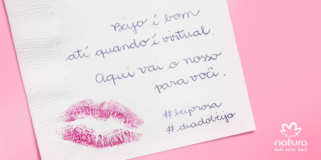 makemnatura's tweet photo. Para espalhar esse gesto de carinho, poste uma foto do seu beijo com a tag #beijorosa! #diadobeijo http://t.co/KAYxszGX9x