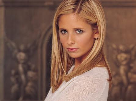 She often plays in mystery movies such as Scream, Sarah Michelle Gellar! Happy birthday to you! 